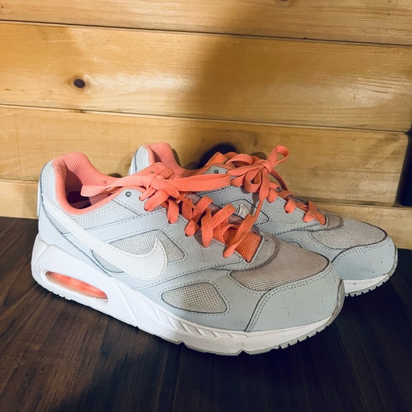 Nike air max! - Picture 2 of 4